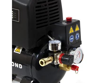 Compressore da 6 litri con regolatore di pressione