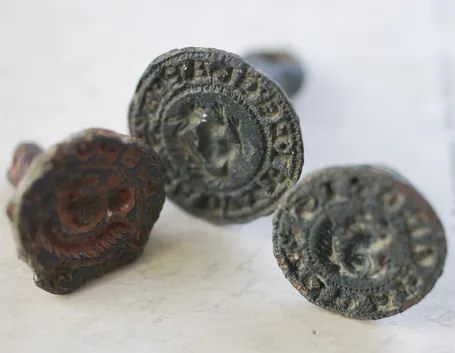 Antichi timbri per ceralacca