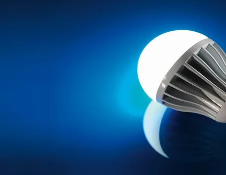lampadina energia elettrica