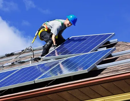 Montaggio pannelli fotovoltaici