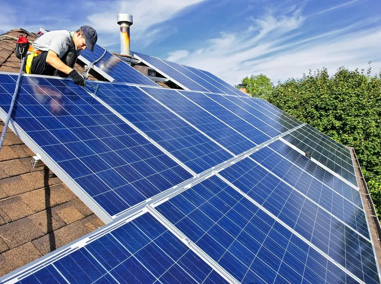 Impianto fotovoltaico a tetto