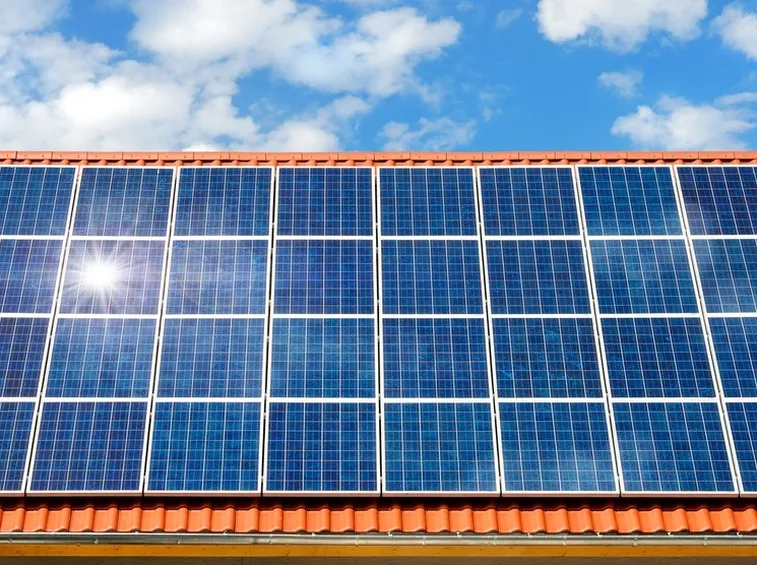 Impianto fotovoltaico tetto