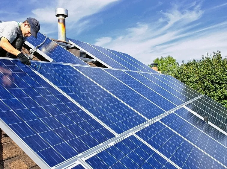 Installazione di un impianto fotovoltaico
