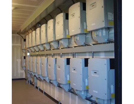Serie di inverter di stringa