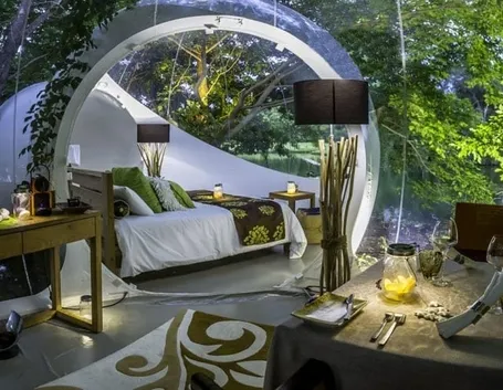 Bubble lodge