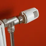 Un grado in meno vale dal 5 al 10 per cento di combustibile