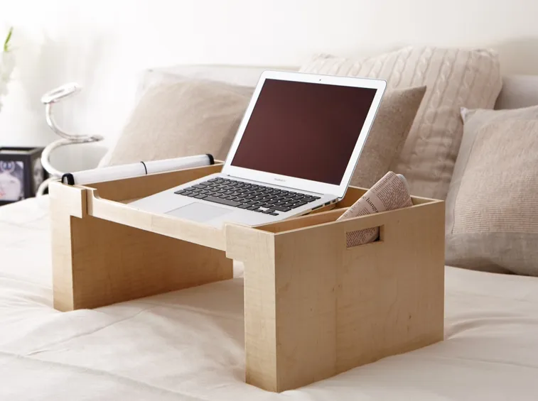Vassoio da letto in legno