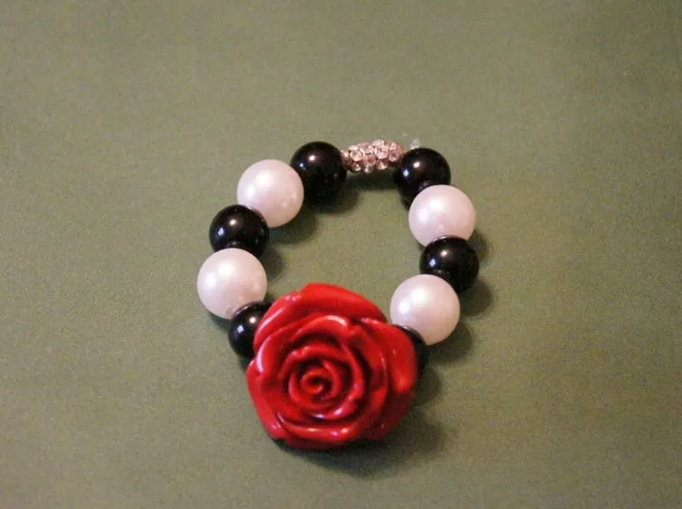 Bracciale con rosa