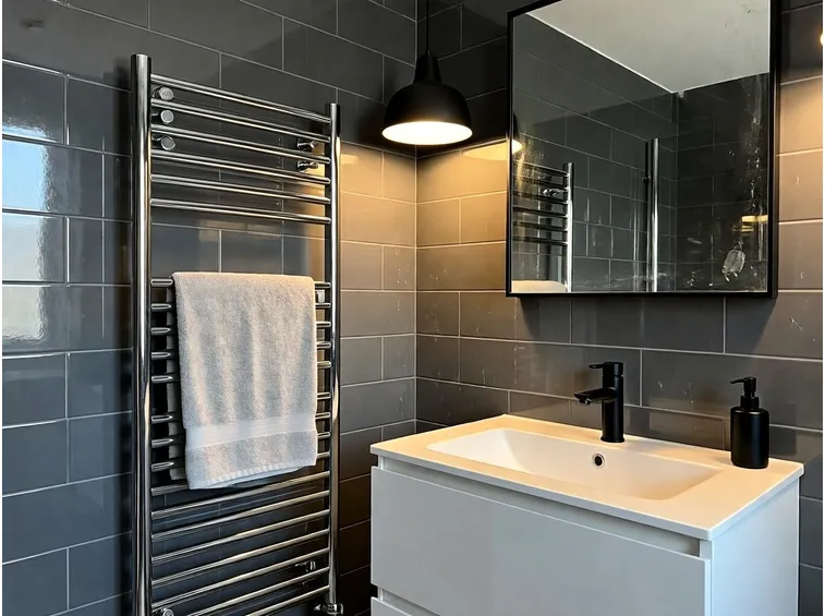 Termoarredo di Design in Acciaio