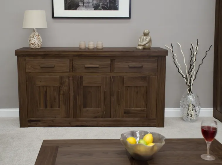 credenza in legno di noce