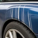 Esempio di graffio alla carrozzeria