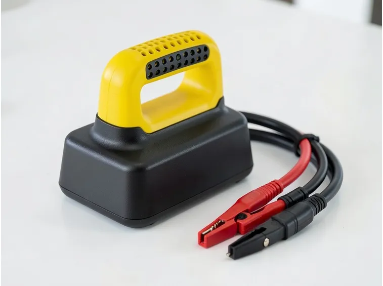 Un modello di mini-compressore