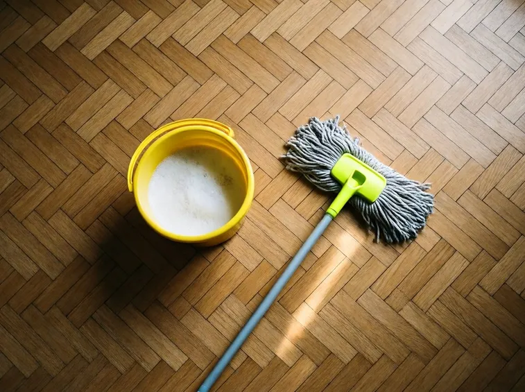 Pulizia parquet