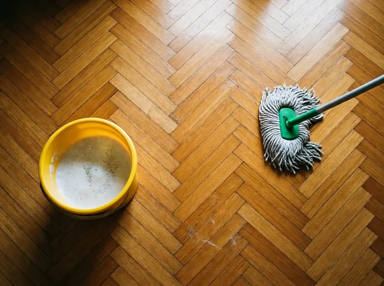 come pulire parquet