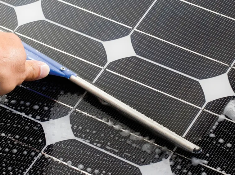 Lavaggio pannelli fotovoltaici