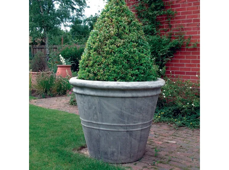 Grande vaso per piante