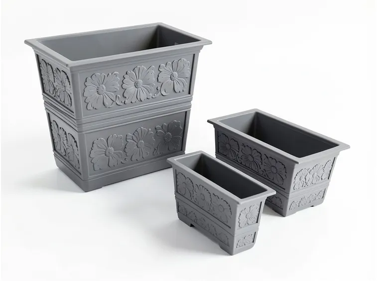 Vasi plastica di diverse forme