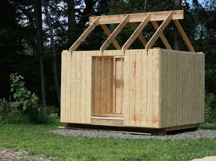 Montaggio casetta legno