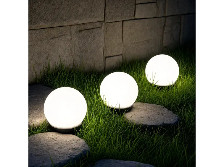 Lampade solari da giardino