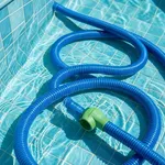Accessorio per la pulizia della piscina