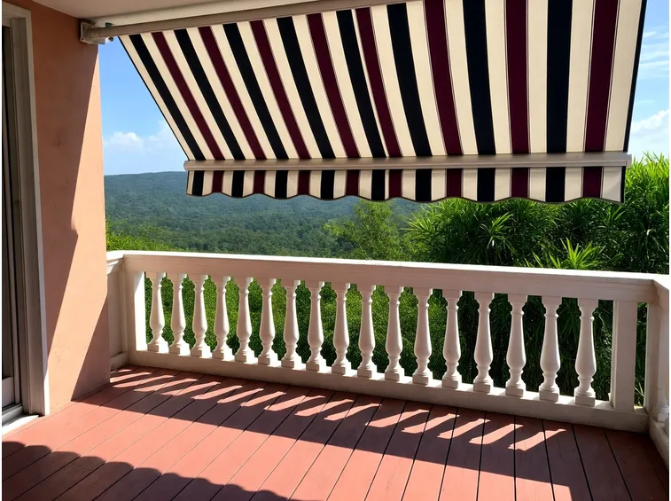 Tenda da sole per balcone di grandi dimensioni
