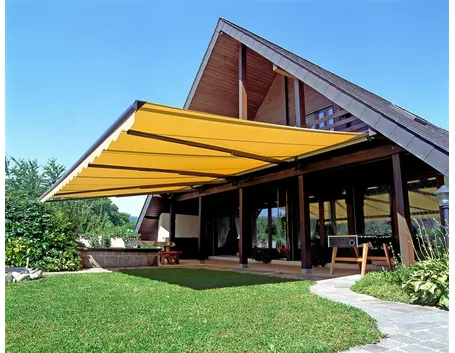 tenda da sole gialla