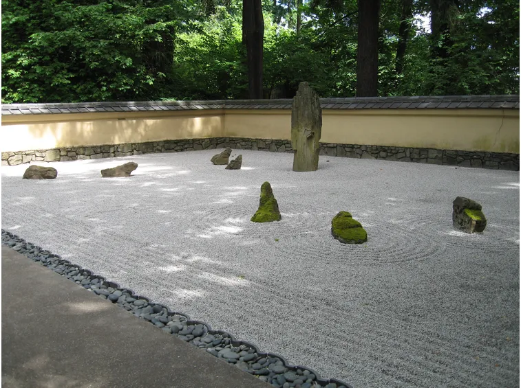 Esempio di giardino zen secco