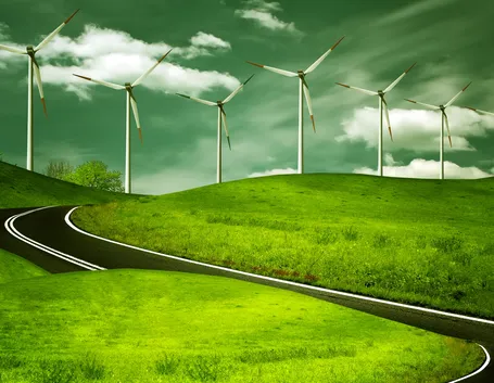 Strada verde impianto eolico