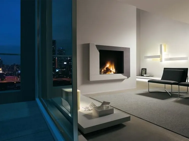 Caminetto d'arredo moderno