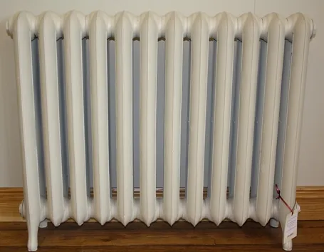 Un comune radiatore in ghisa