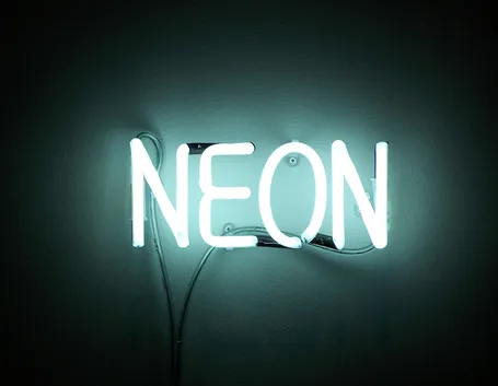 Tubi di Luce al Neon