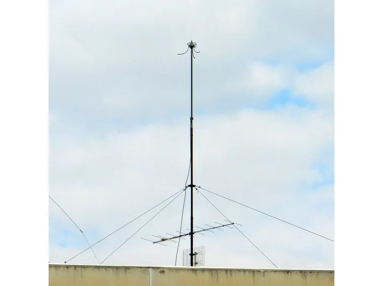 Esempio di parafulmine radioattivo