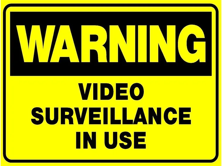 Cartello di attenzione per videosorveglianza