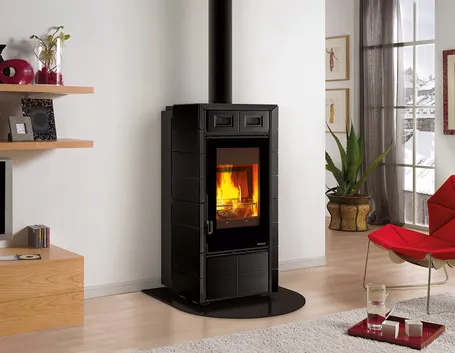 Stufa a pellet modern design