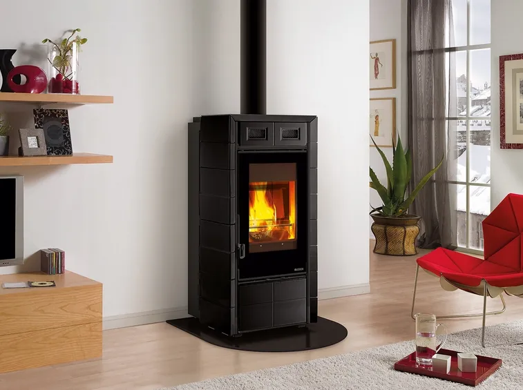 Stufa a pellet modern design