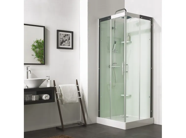 Cabina da doccia con colonna