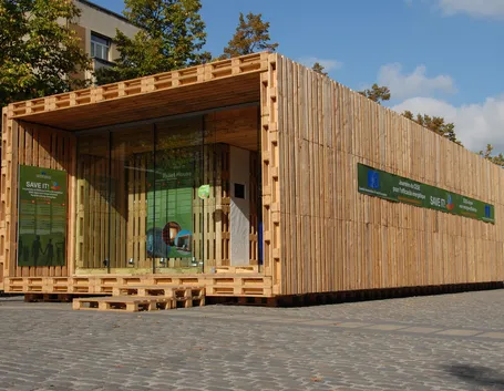 come si costruisce casa in pallet 