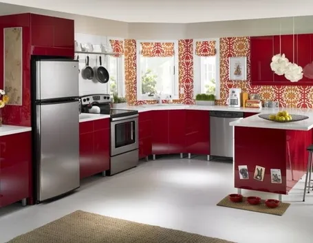 Cucina rossa fiammante