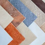 Differenti piastrelle di ceramica