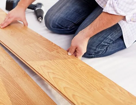 Montaggio parquet laminato