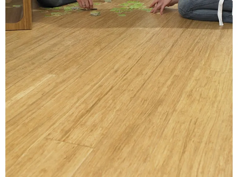 Parquet in bamboo verticale