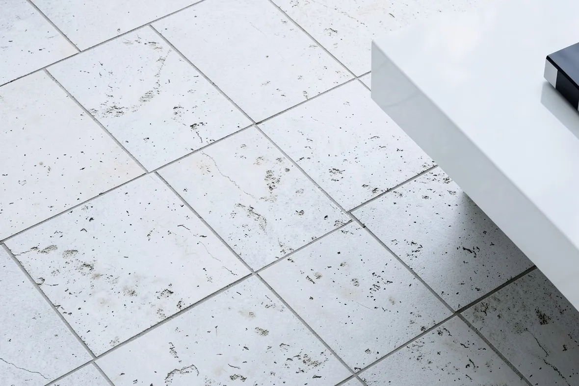 Gres porcellanato per esterni effetto pietra