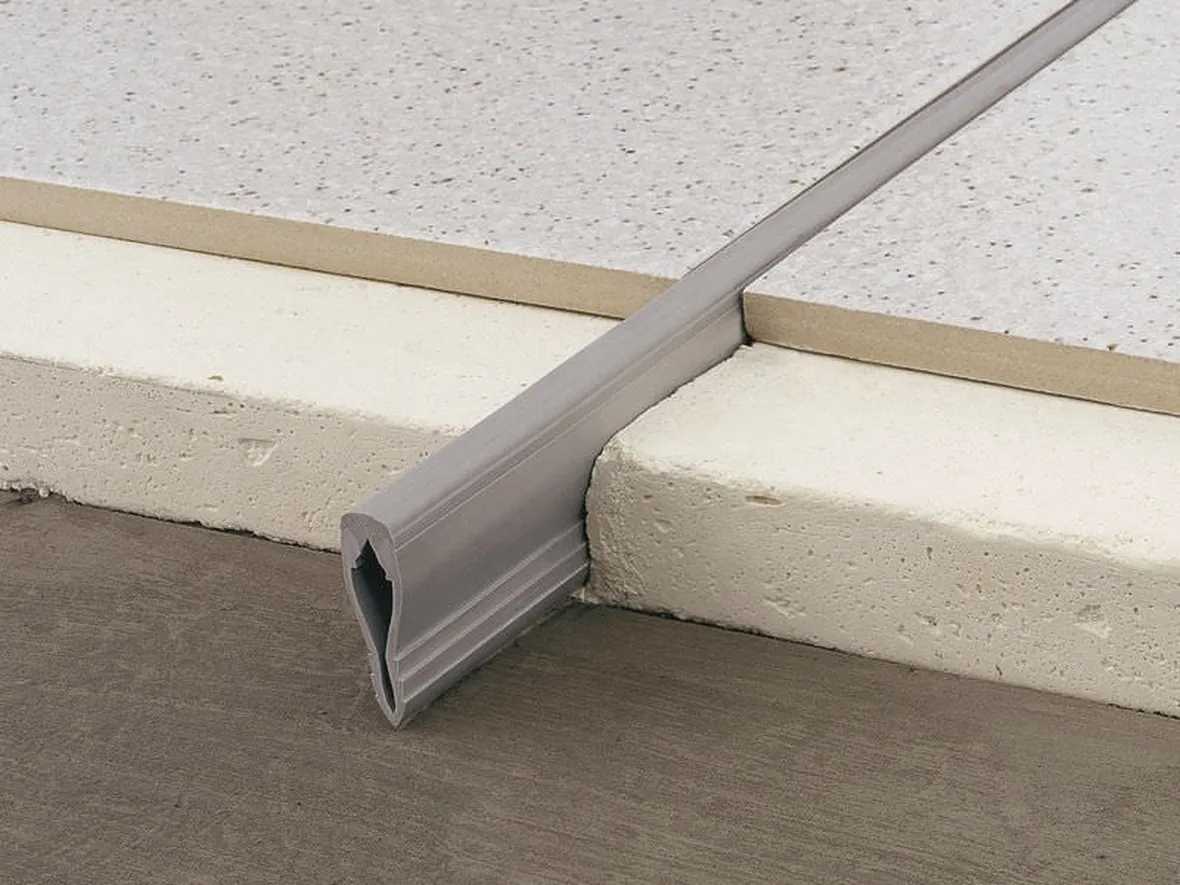 Giunto piastrelle PVC