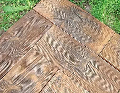 Esempio di pavimentazione giardino