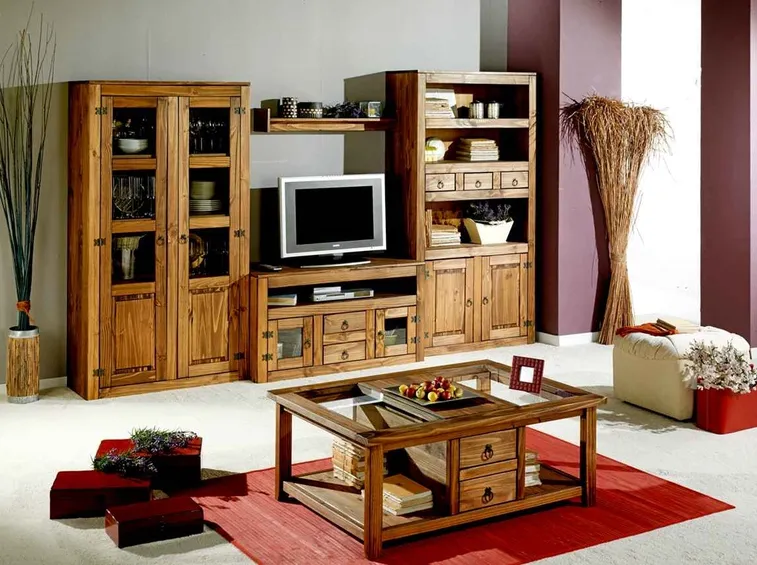 Mobile in legno per il soggiorno