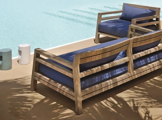 Divano da giardino in legno