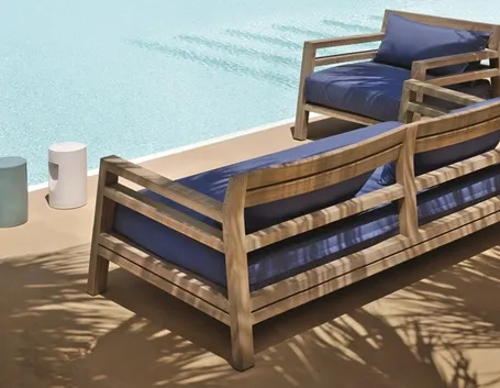 Divano da giardino in legno