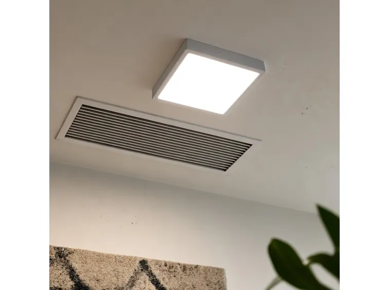 Plafoniera led a soffitto