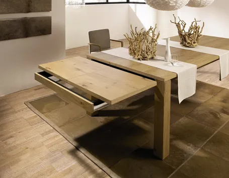 Tavolo in legno allungabile