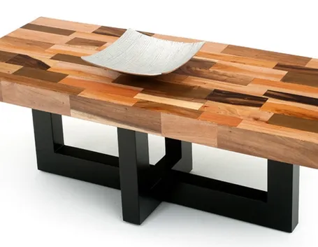 tavolo in legno moderno